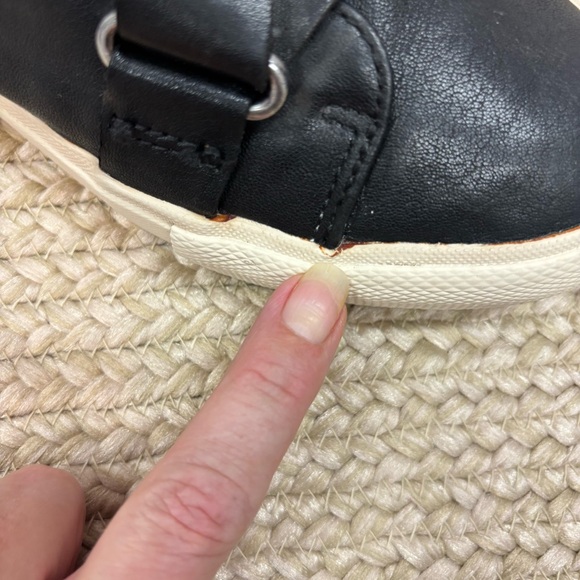 Frye Gia Moto Low Sneakers Women’s 7 Black Leather Buckle - Picture 5 of 14